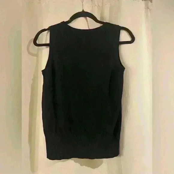 Women’s Black Grace Elements Top - Picture 3 of 4